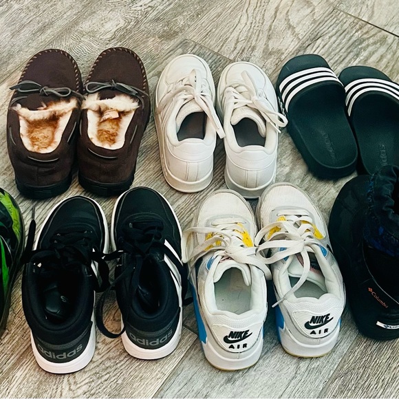 AWESOME 7 pair of new to like new & great condition SHOES/BOOTS/SLIPPERS/SANDALS - Picture 5 of 9